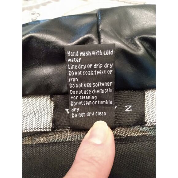 Weavz Striped Faux Leather Zip Front Jacket, Black & Off White, Size S - Picture 6 of 7